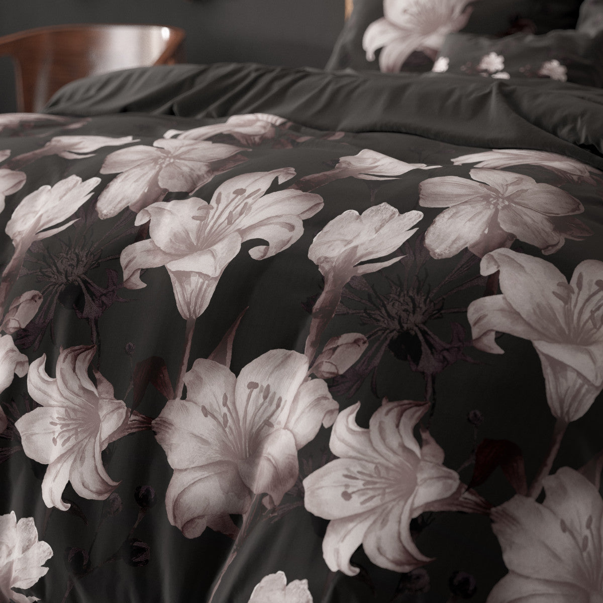 Dark Flower Zwart