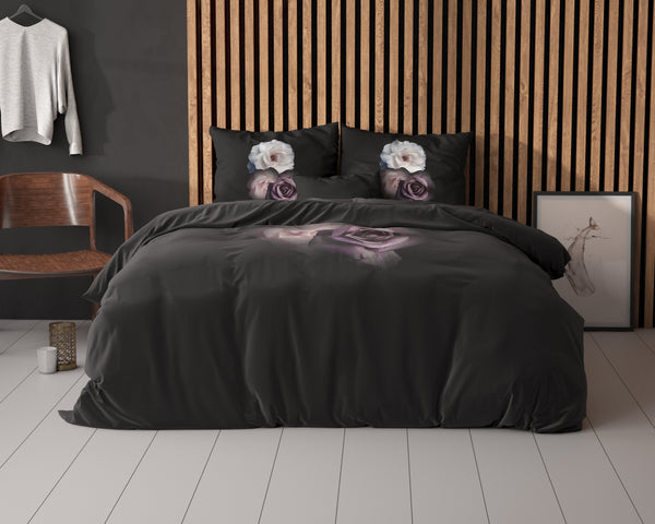 Deep Flowers Zwart