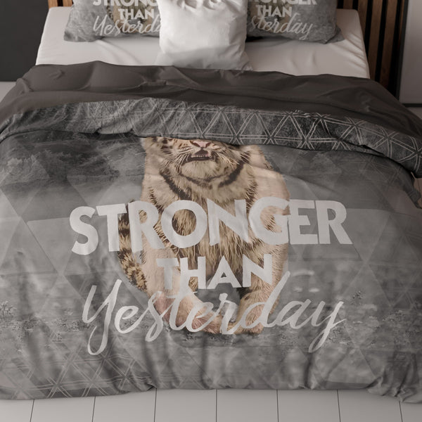 Stronger Grijs