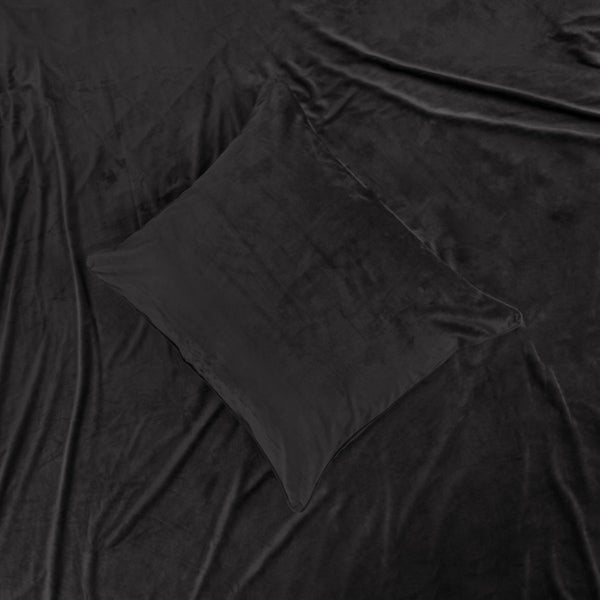 Velvet Piping Zwart