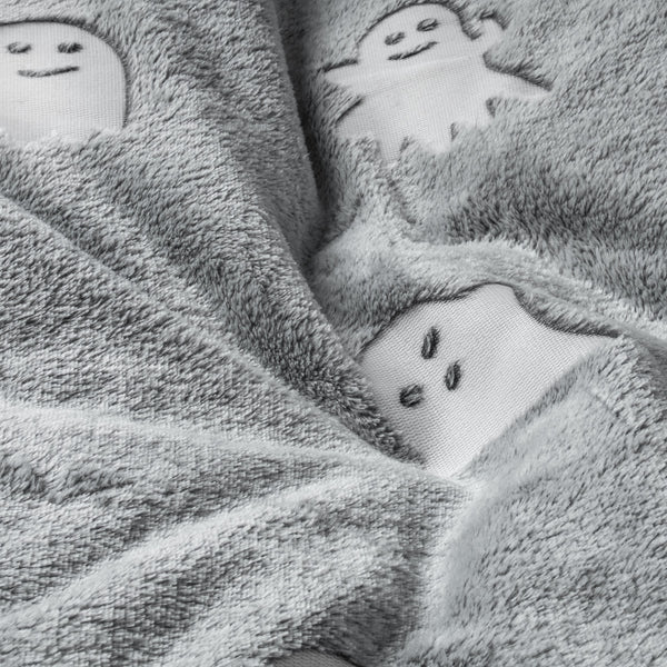 Glow in the dark Spooky Grey