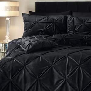 Velvet Pintuck Zwart