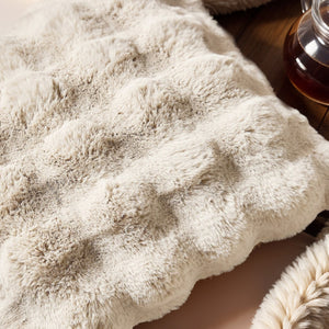 Pom Rabbit Fur sierkussen