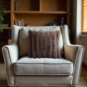 Rib Rabbit Fur Sierkussen
