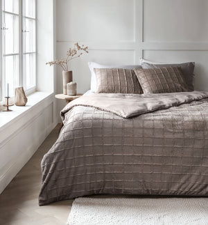 Faux Fur Check Taupe