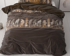 Chocolate Feathers Bruin