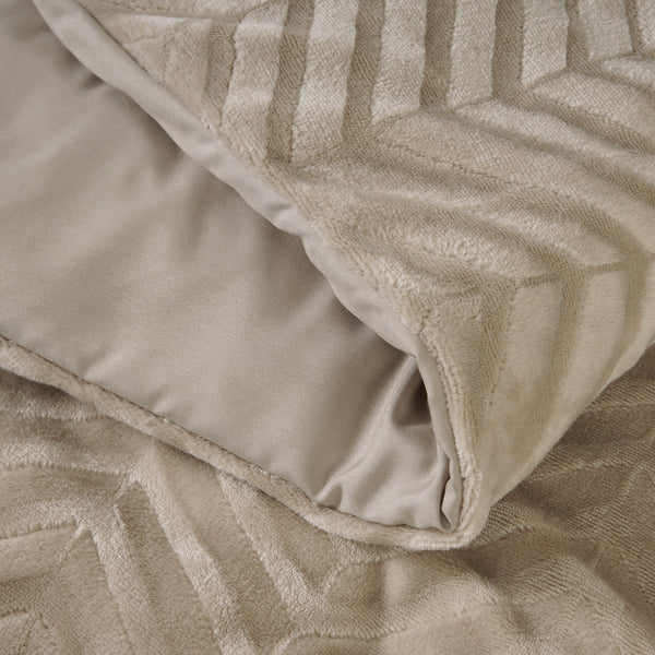 Chevron Teddy Taupe
