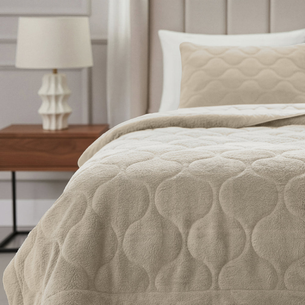 Lazy Dekbed Teddy Beige Met Kussenslopen