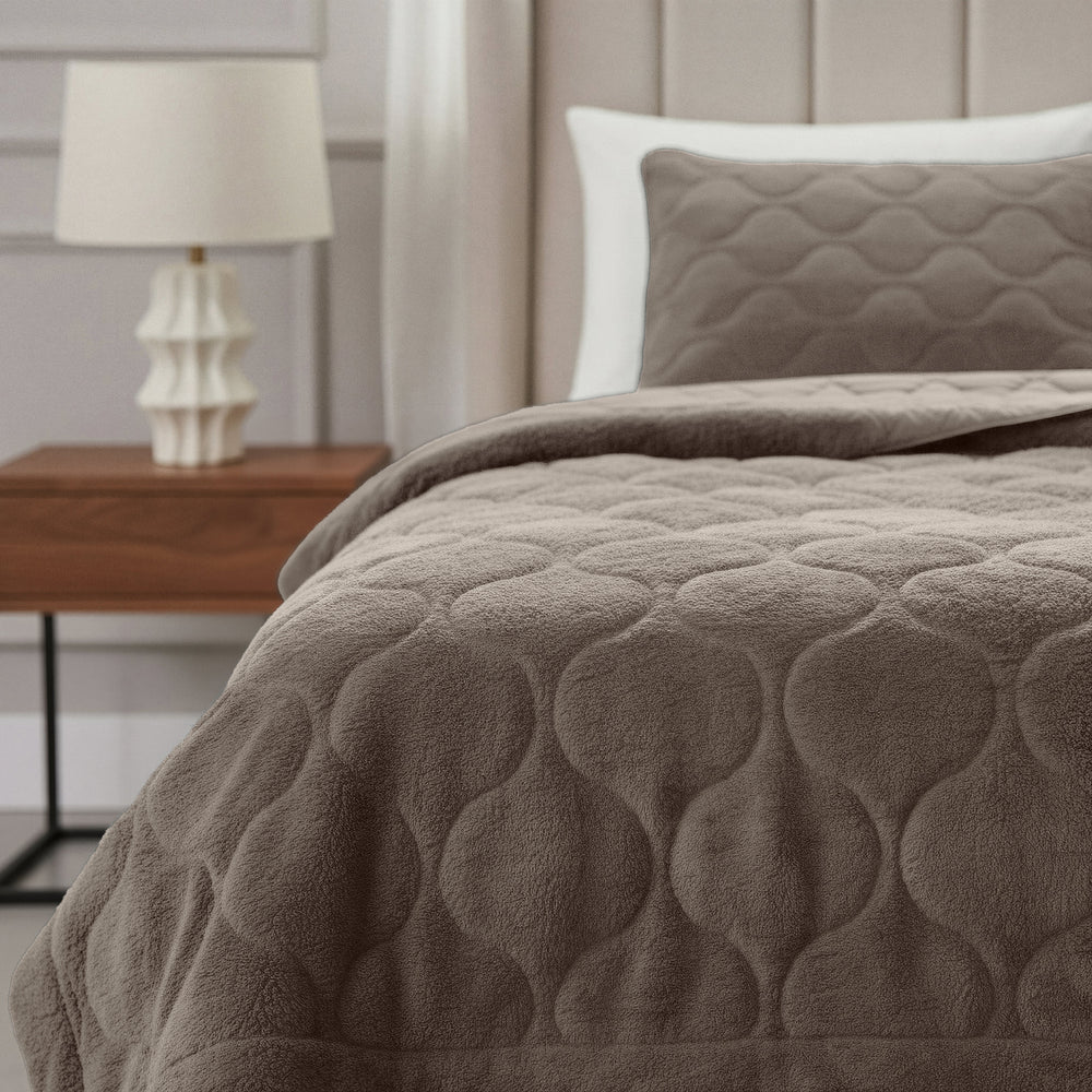 Lazy Dekbed Teddy Taupe/Grijs Met Kussenslopen