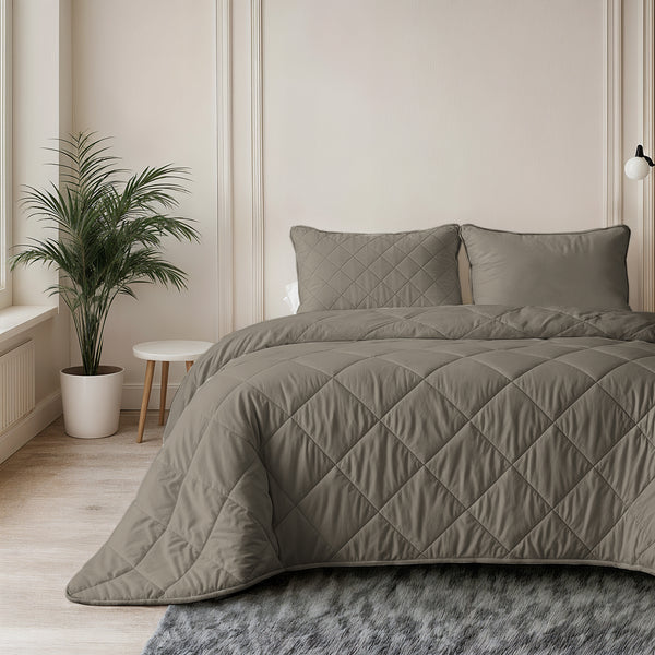 Lileo Lazy Dekbed Uni Taupe/Grijs Met Kussenslopen