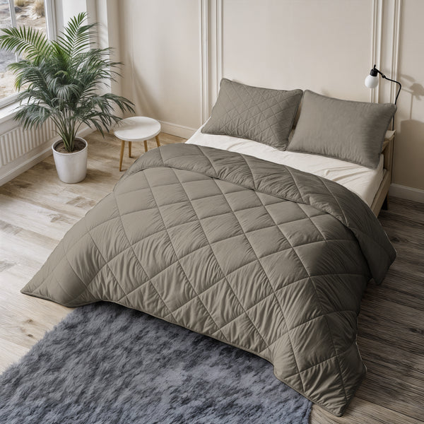 Lileo Lazy Dekbed Uni Taupe/Grijs Met Kussenslopen