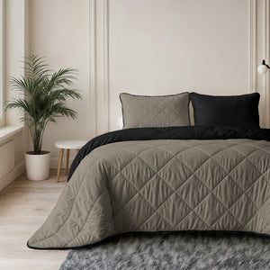 Lileo Lazy Dekbed Uni Taupe/Zwart Met Kussenslopen