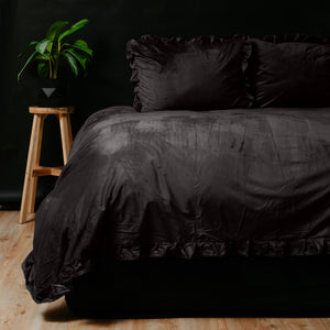 Velvet Ruffles Zwart