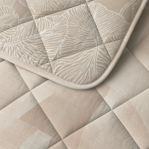 Easy Dekbed Warm Triangles Zand/Beige Met Kussenslopen