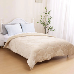 Lileo Velvet Sherpa Comfort Dekbed All Year – Sand (met instopstrook)